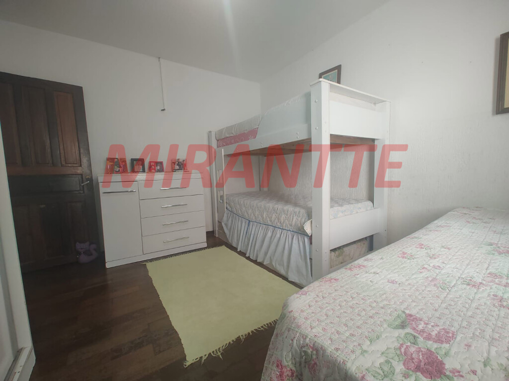 Terreno de 1118m² em Vila Rosa