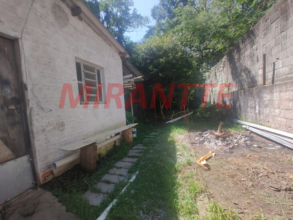 Terreno de 1118m² em Vila Rosa