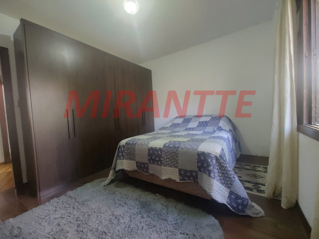 Terreno de 1118m² em Vila Rosa