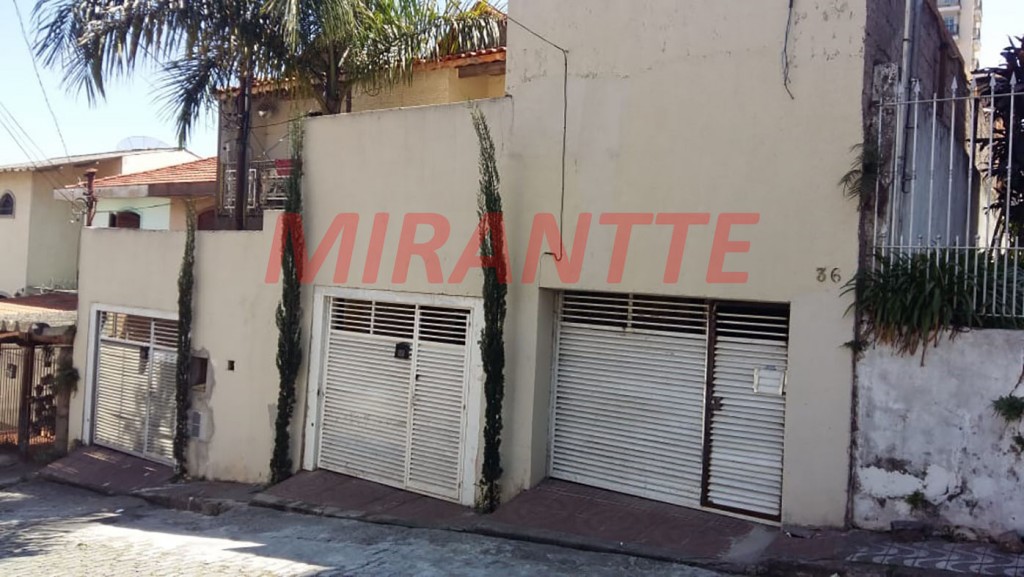 Sobrado de 130m² com 4 quartos em Santana