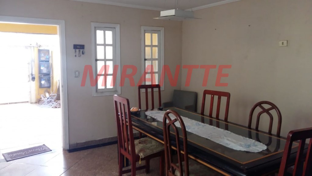 Sobrado de 130m² com 4 quartos em Santana