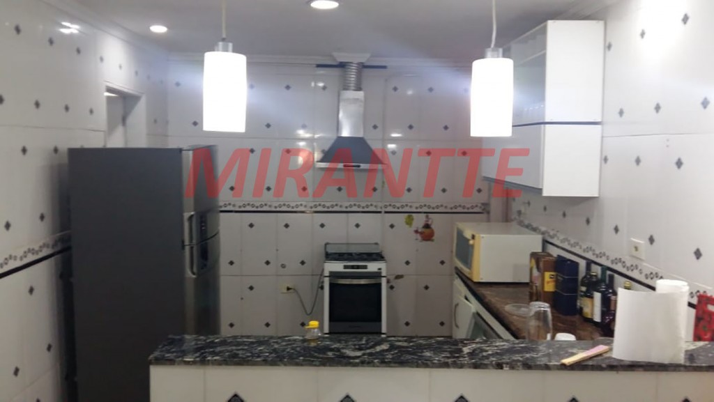 Sobrado de 130m² com 4 quartos em Santana