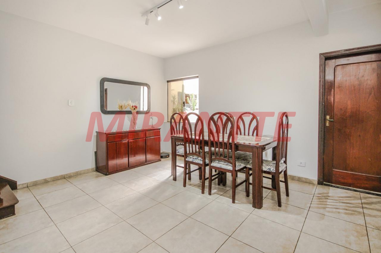 Sobrado de 450m² com 6 quartos em Santana