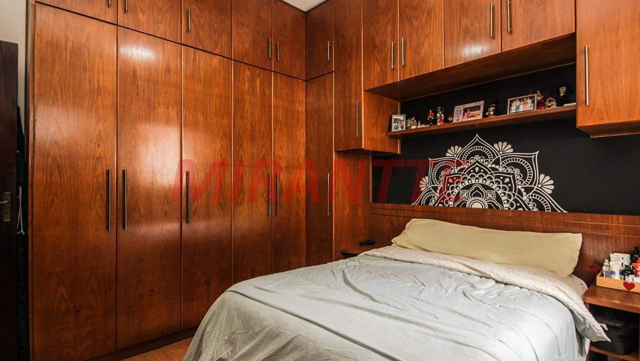 Sobrado de 450m² com 6 quartos em Santana