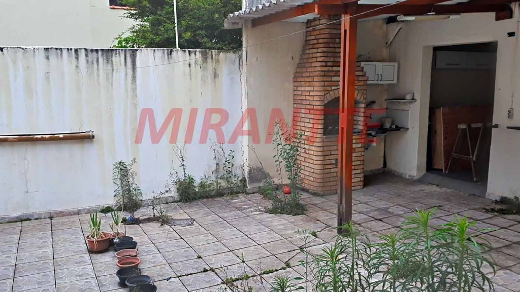 Sobrado de 217m² com 4 quartos em Mandaqui