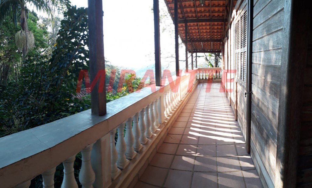 Casa terrea de 320m² com 2 quartos em Serra da Cantareira