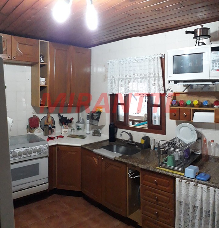 Casa terrea de 320m² com 2 quartos em Serra da Cantareira