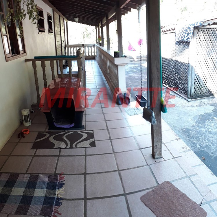 Casa terrea de 320m² com 2 quartos em Serra da Cantareira