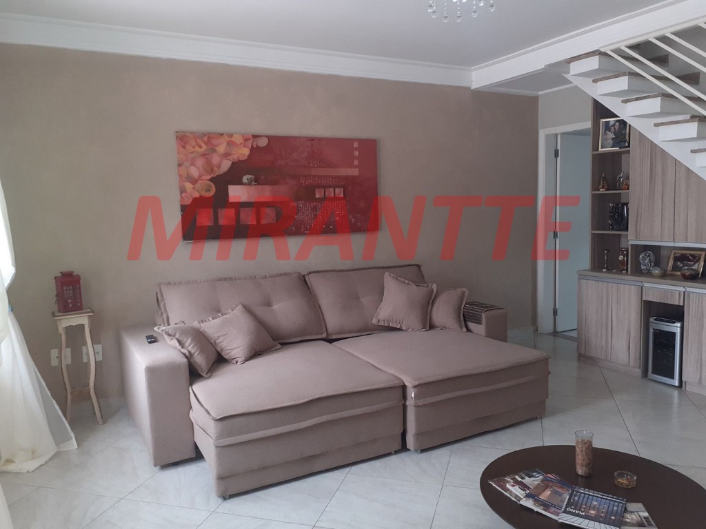 Sobrado de 120m² com 3 quartos em Vila Vitório Mazzei