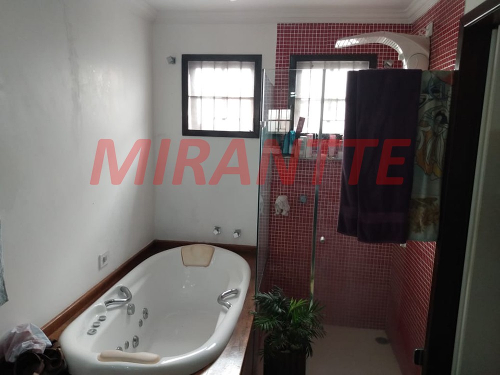 Casa terrea de 340m² com 3 quartos em Centro – Mairiporã