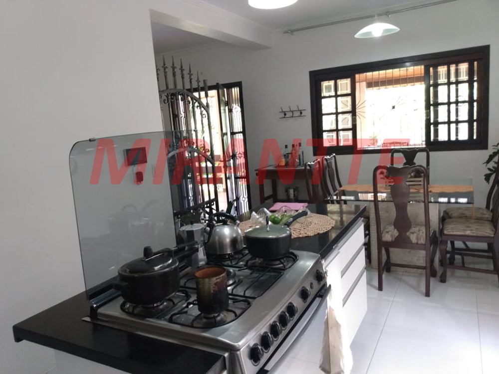 Casa terrea de 340m² com 3 quartos em Centro – Mairiporã