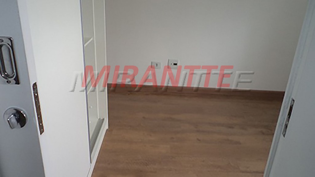 Apartamento de 96m² com 3 quartos em Santana