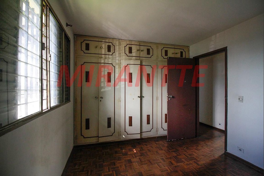 Sobrado de 238m² com 5 quartos em Lapa