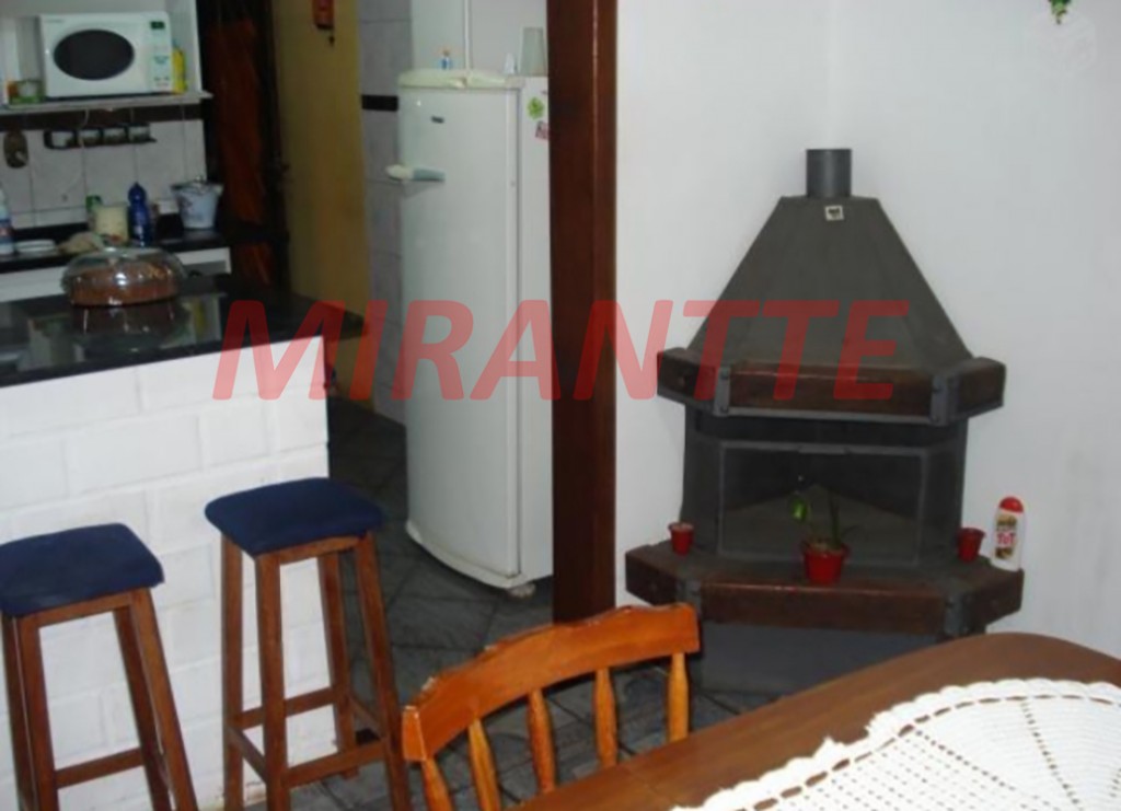 Sobrado de 180m² com 4 quartos em Centro – Mairiporã