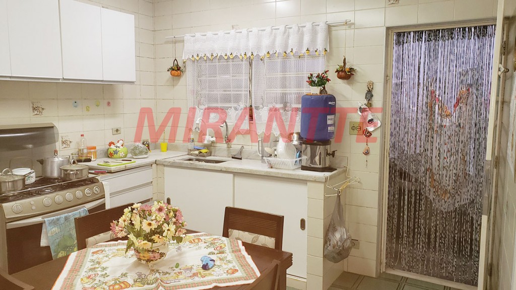 Sobrado de 161m² com 3 quartos em Vila Irmaos Arnoni