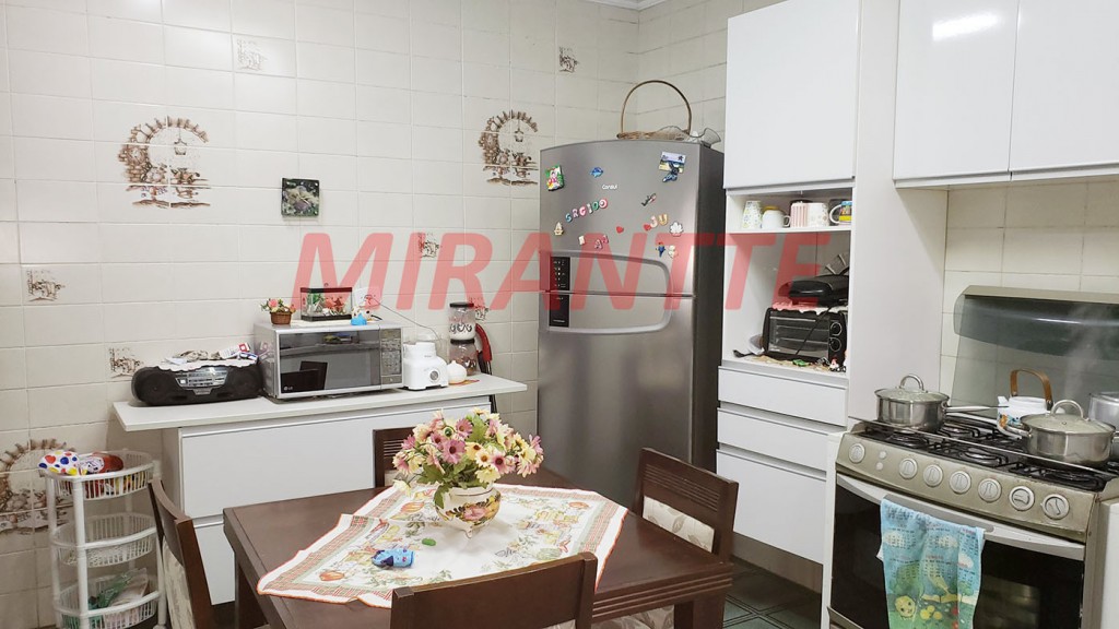 Sobrado de 161m² com 3 quartos em Vila Irmaos Arnoni