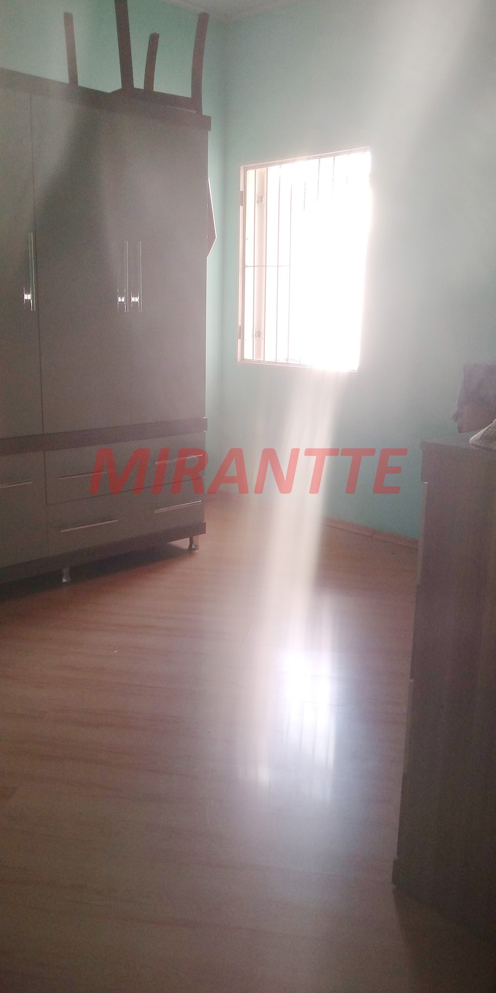 Sobrado de 151m² com 4 quartos em Água Branca