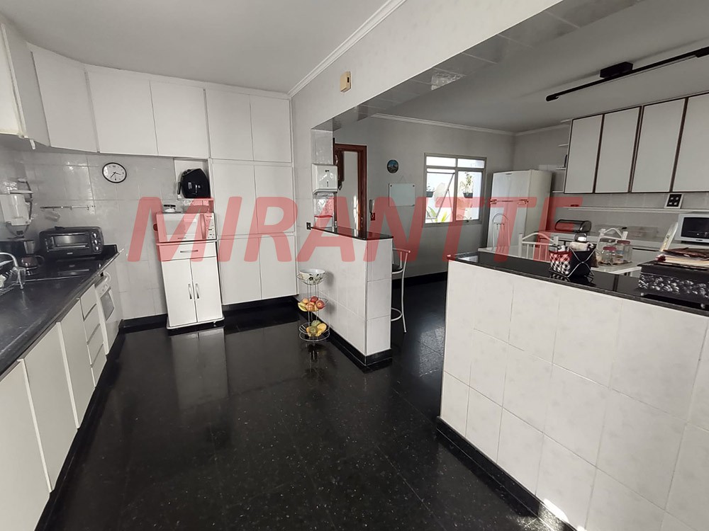 Sobrado de 416m² com 4 quartos em Jardim França