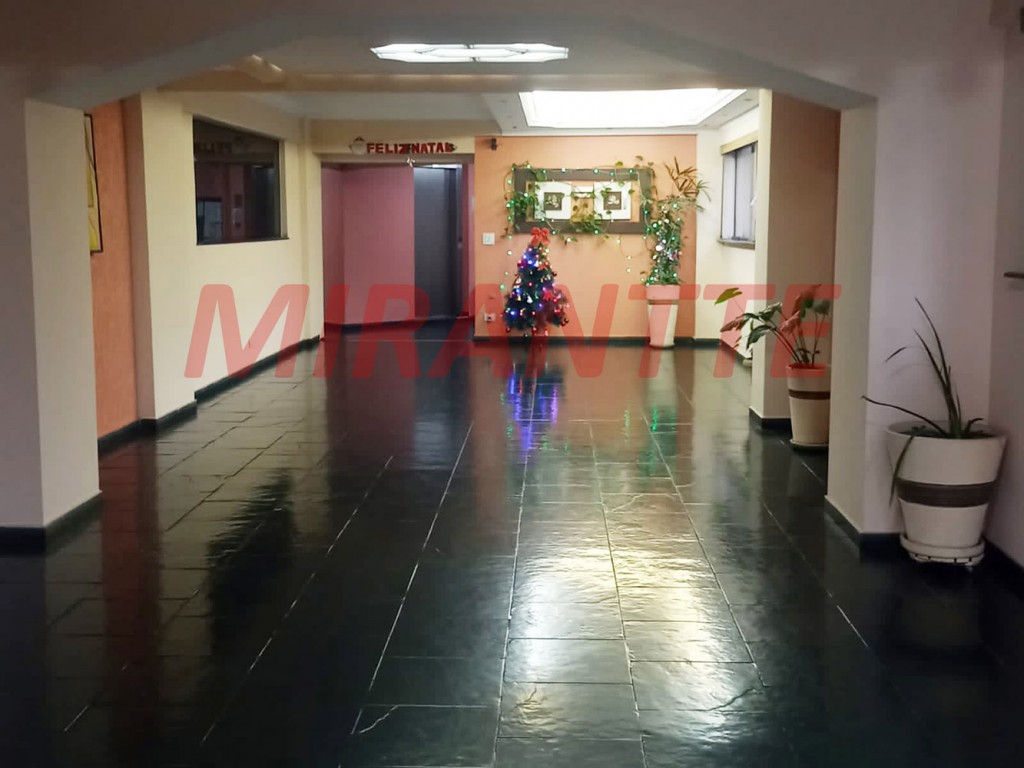 Apartamento de 74m² com 2 quartos em Macedo
