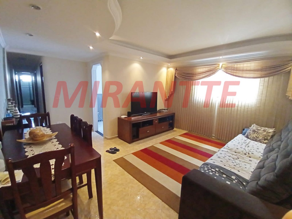 Apartamento de 74m² com 2 quartos em Macedo