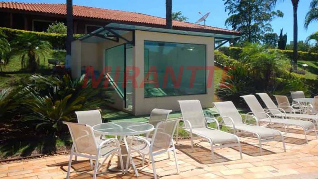 Sobrado de 650m² com 4 quartos em CAMPO DE BOITUVA
