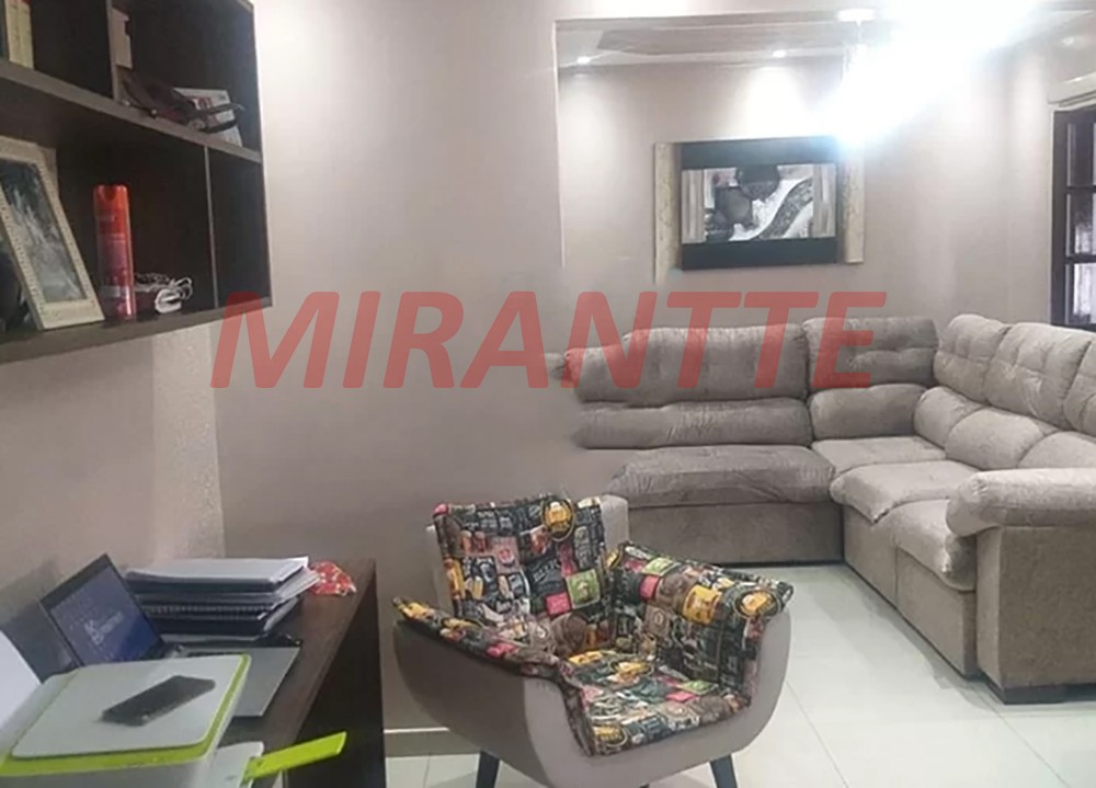 Casa terrea de 297m² com 5 quartos em Parque Peruche