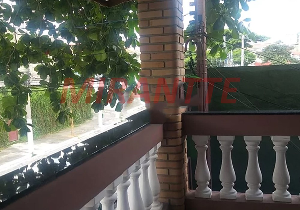 Casa terrea de 297m² com 5 quartos em Parque Peruche