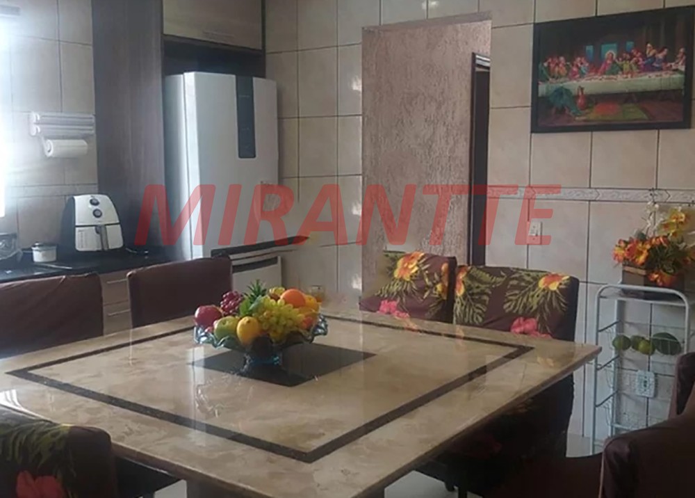 Casa terrea de 297m² com 5 quartos em Parque Peruche