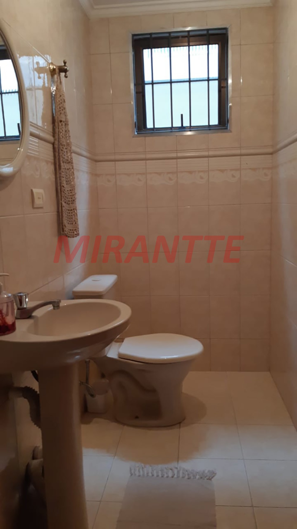 Sobrado de 163m² com 3 quartos em Parque Peruche