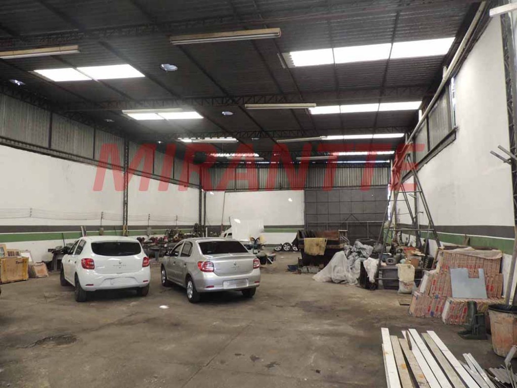 Galpao de 552m² em Casa Verde