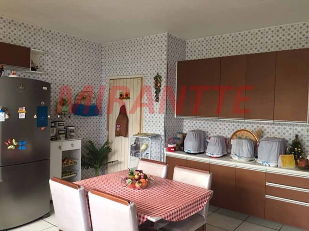 Sobrado de 191m² com 3 quartos em Jardim Popular