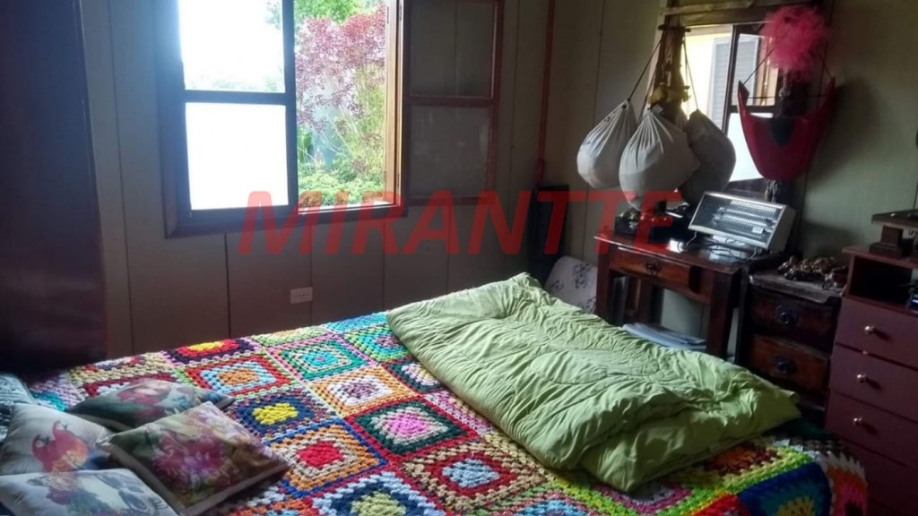 ChÁcara de 216m² com 4 quartos em Centro – Mairiporã