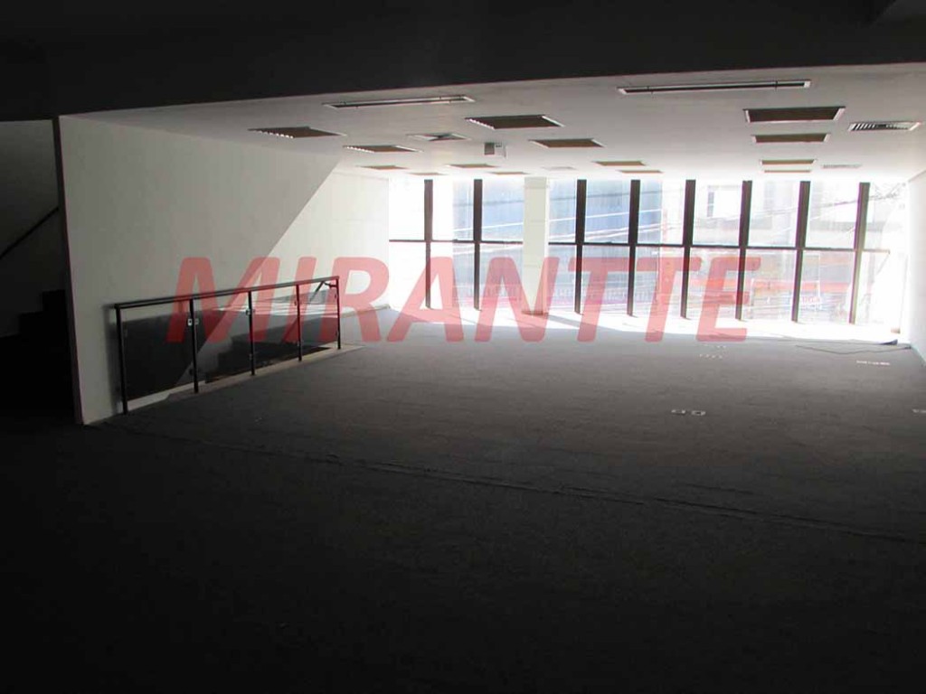 Comercial de 659m² em Casa Verde