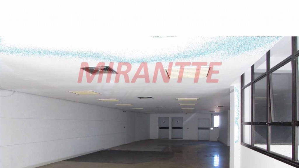 Comercial de 659m² em Casa Verde