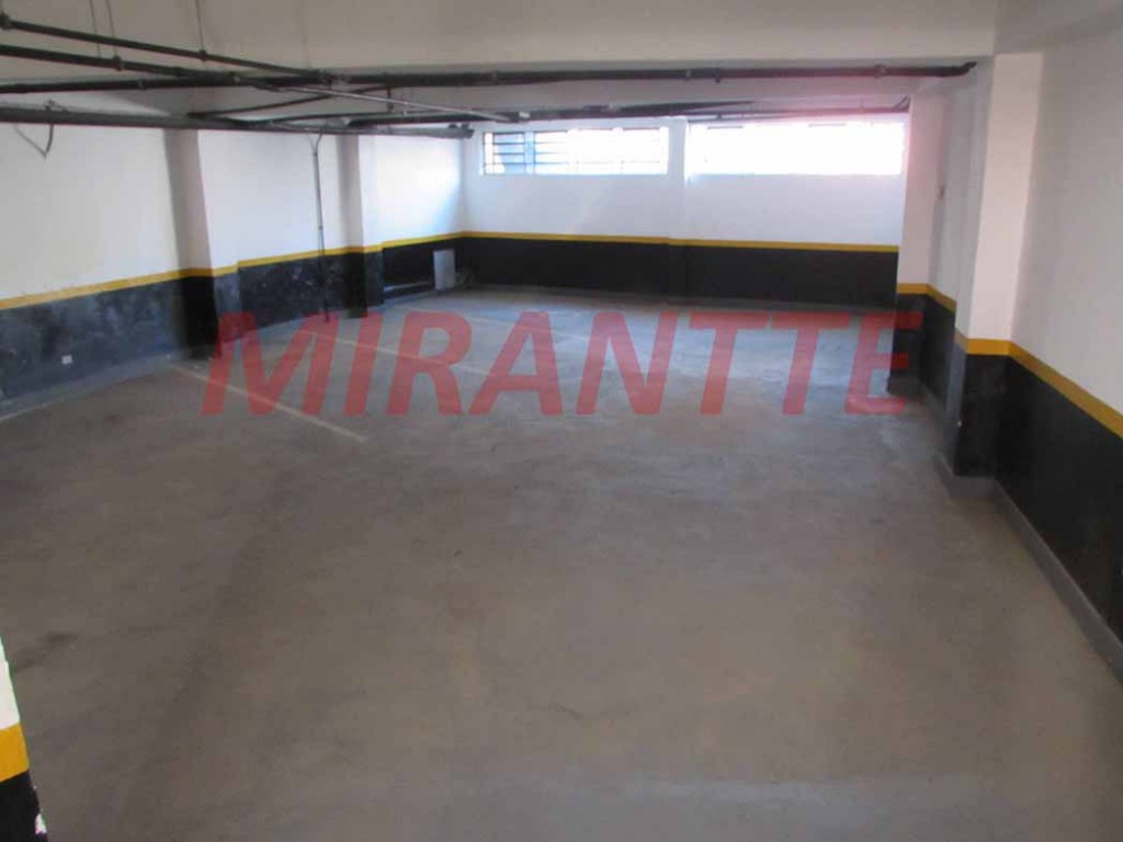 Comercial de 659m² em Casa Verde