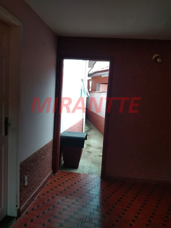 Casa terrea com 3 quartos em Vila Mazzei