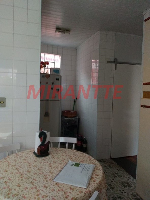 Casa terrea com 3 quartos em Vila Mazzei