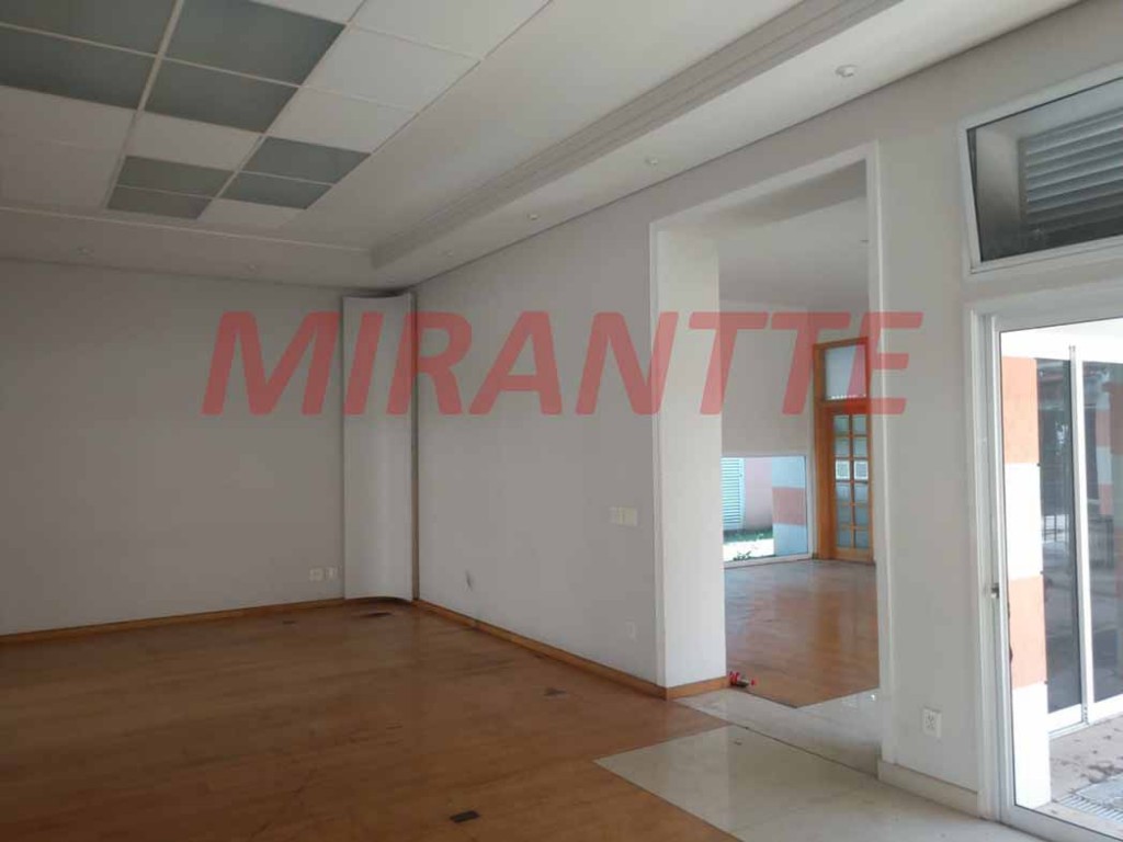 Sobrado de 607m² com 4 quartos em Jardim Prudência