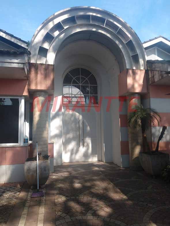Sobrado de 607m² com 4 quartos em Jardim Prudência