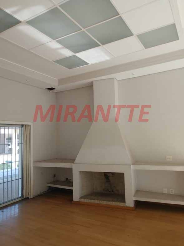 Sobrado de 607m² com 4 quartos em Jardim Prudência