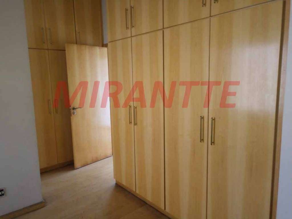 Sobrado de 607m² com 4 quartos em Jardim Prudência