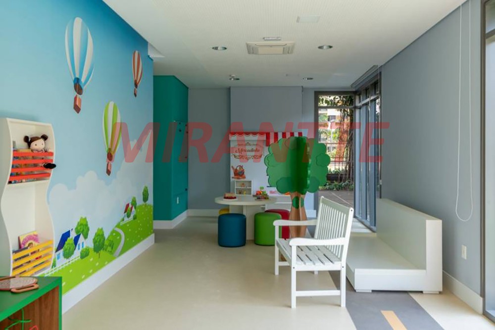 Apartamento de 337m² com 4 quartos em Tatuapé