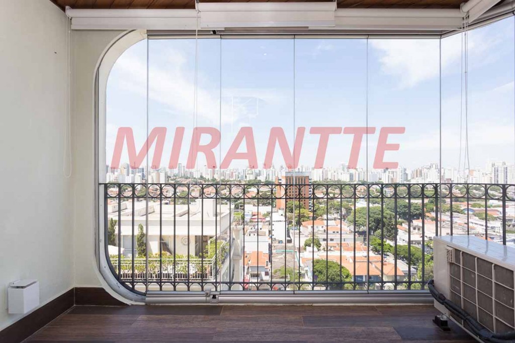 Cobertura com 2 quartos em Moema