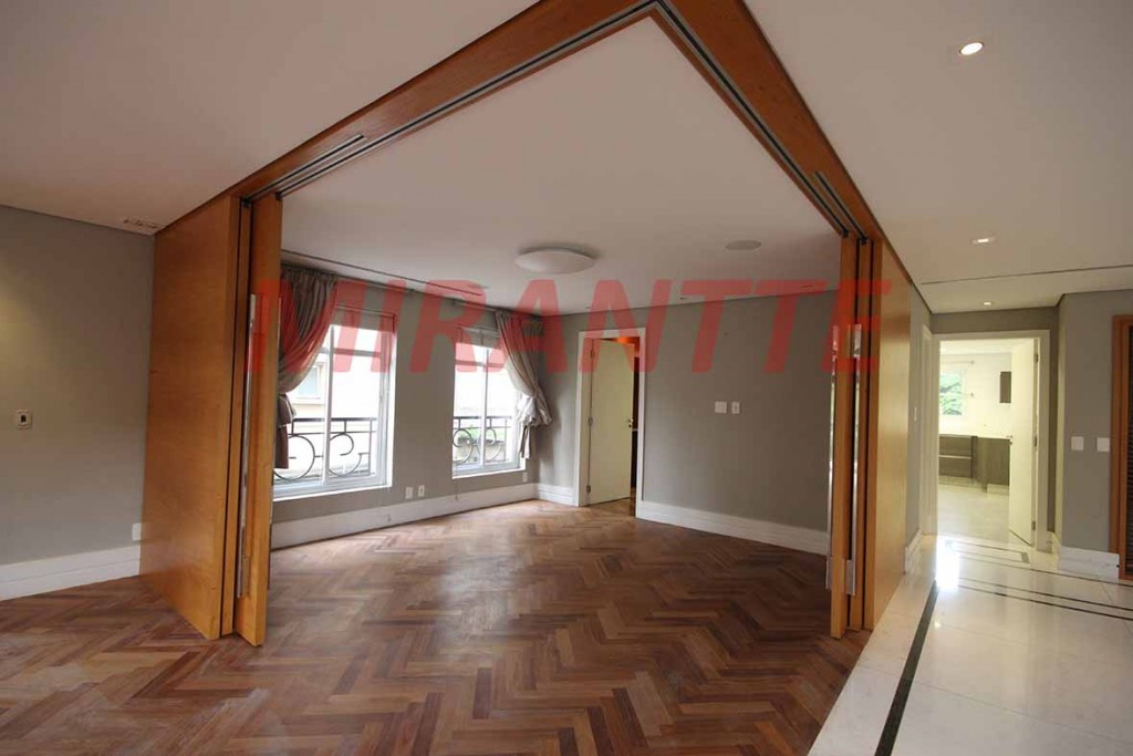 Apartamento com 3 quartos em Higienópolis