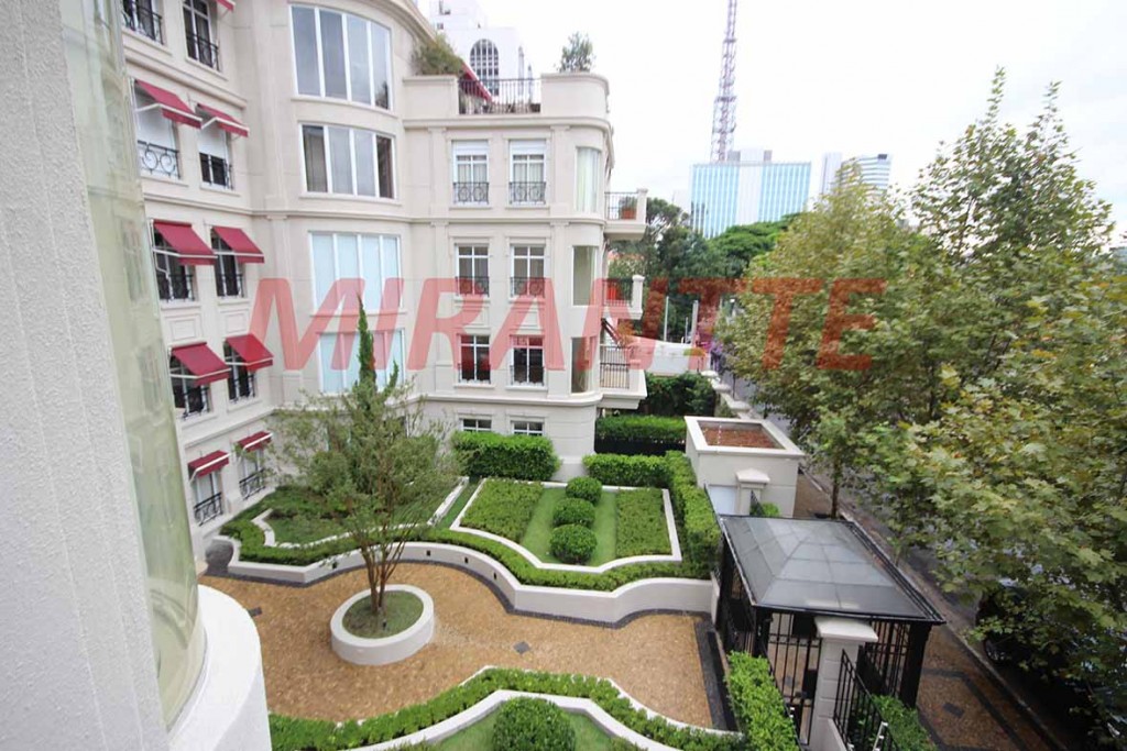 Apartamento com 3 quartos em Higienópolis