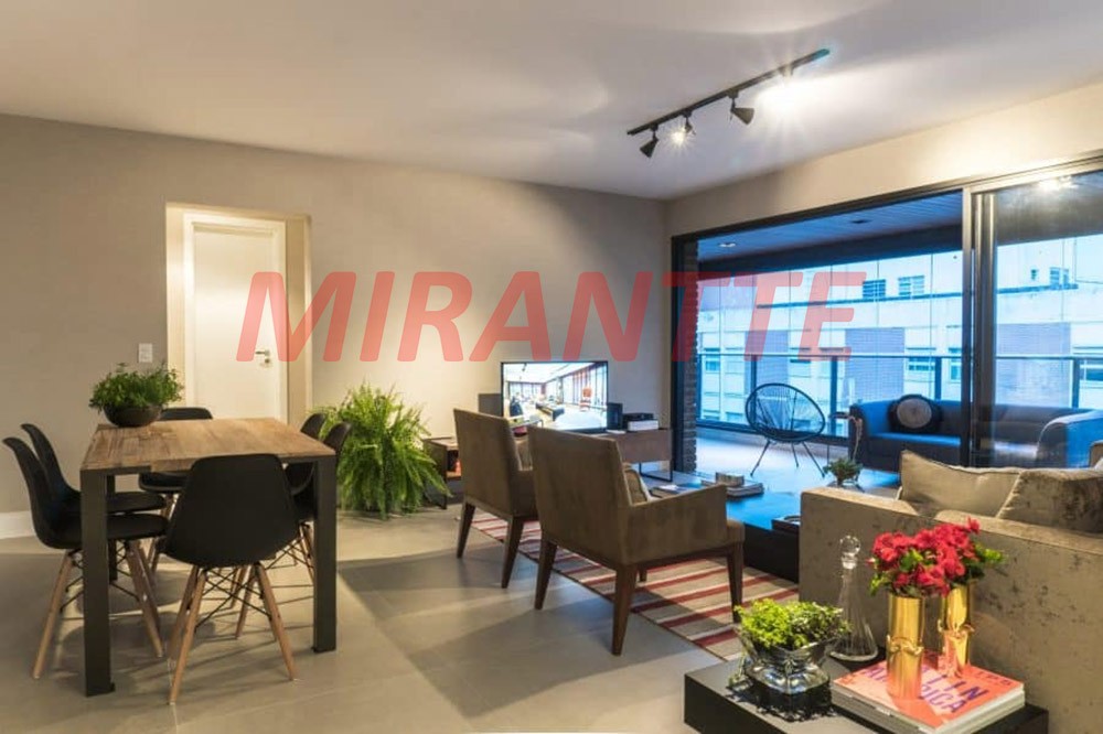 Apartamento de 314m² com 4 quartos em Perdizes
