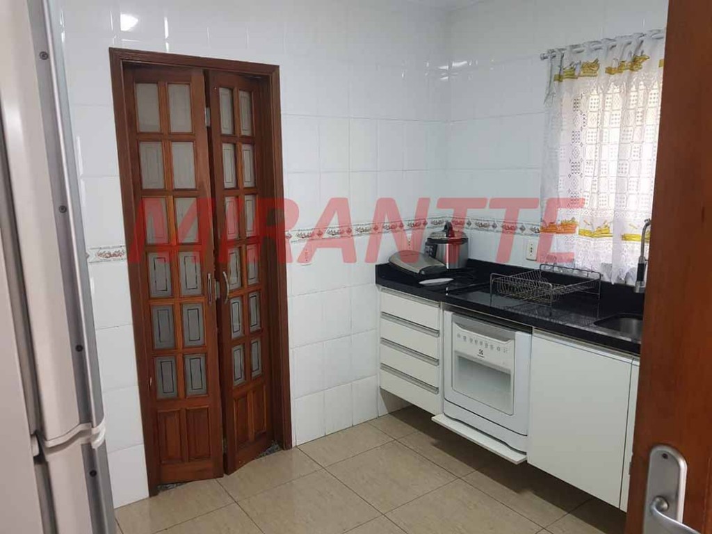 Sobrado de 260m² com 3 quartos em Vila Nova Mazzei