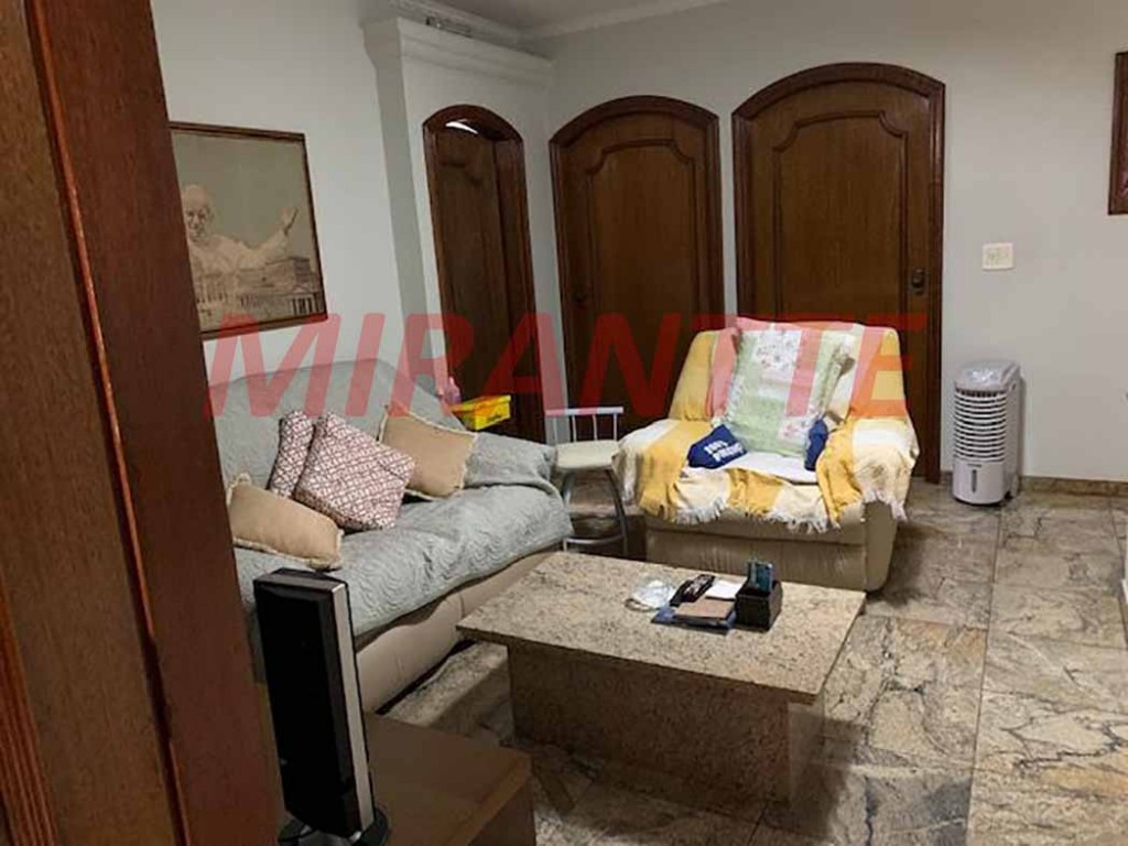 Sobrado de 370m² com 3 quartos em Vila Paiva