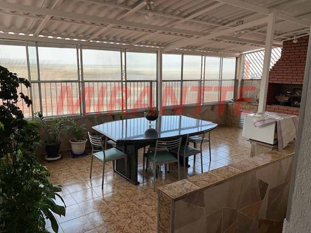 Sobrado de 370m² com 3 quartos em Vila Paiva