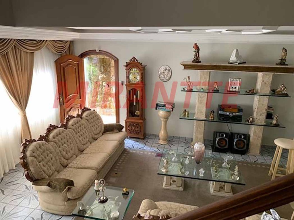 Sobrado de 370m² com 3 quartos em Vila Paiva